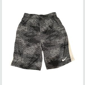 Nike Boys Dri-FIT Athletic Shorts Adjustable Waist Size XL